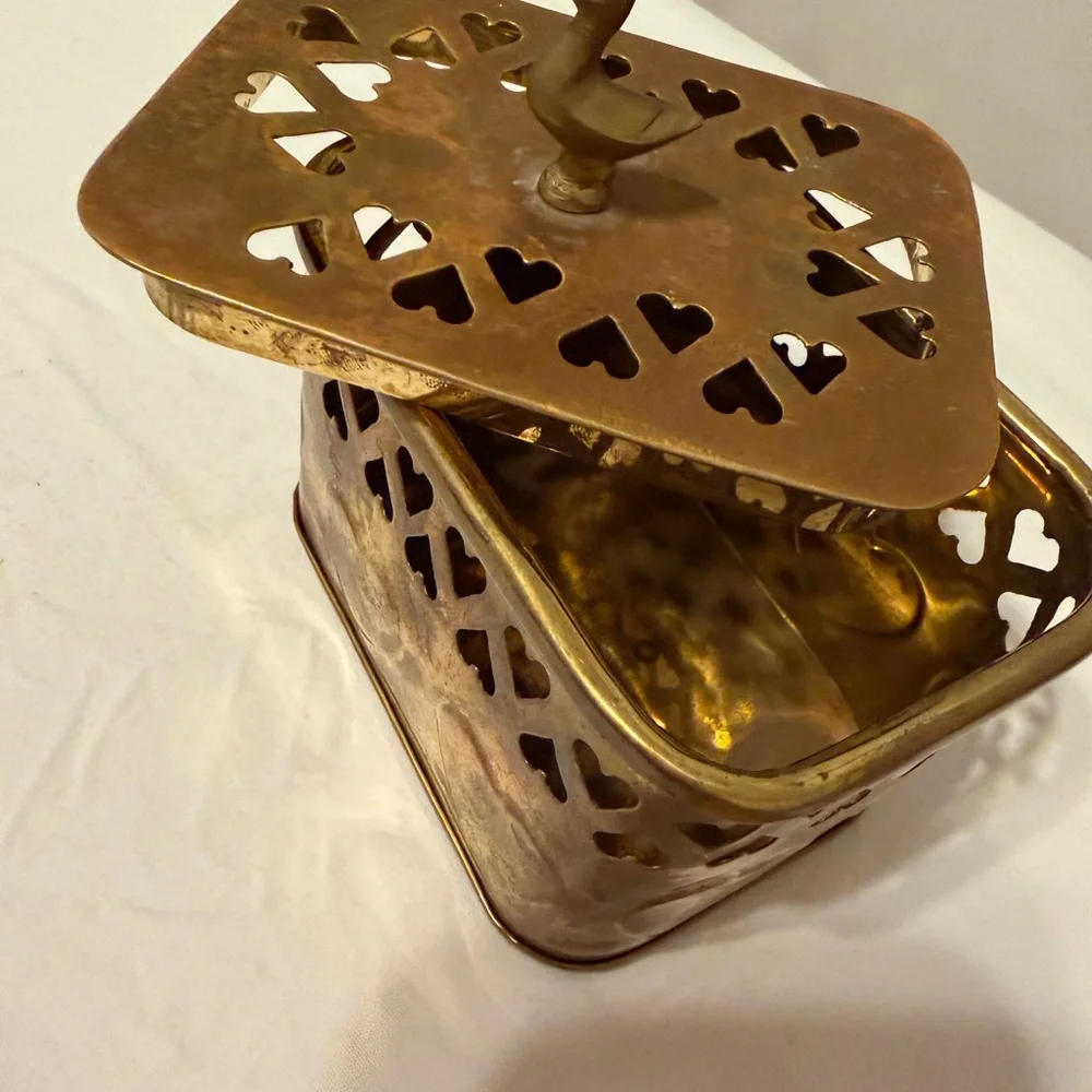 Vintage brass box. - Picture 3 of 4
